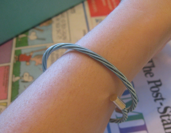 guitar-bracelet