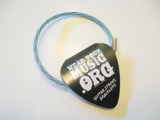 guitar-string-bracelet