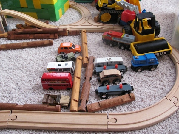 Toy vehicles