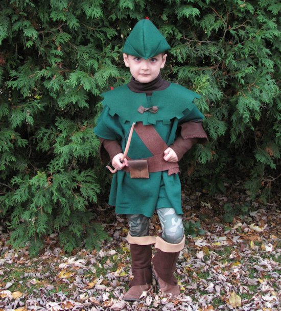 Boys homemade Robin Hood costume