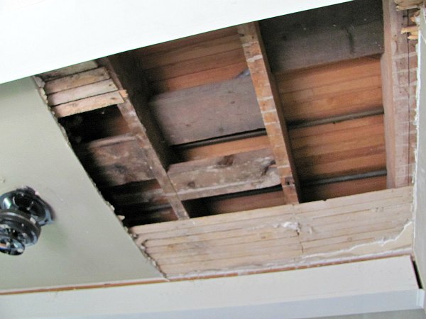 Plaster lath ceiling demolition